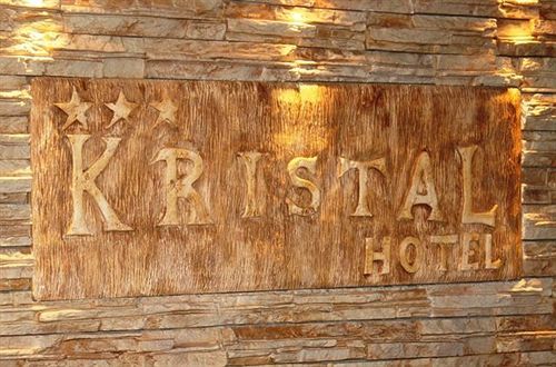 Villa Hotel Kristal Будапеща Екстериор снимка